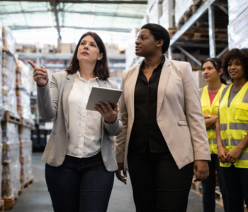 warehouse manager screening warehouse worker in distribution center